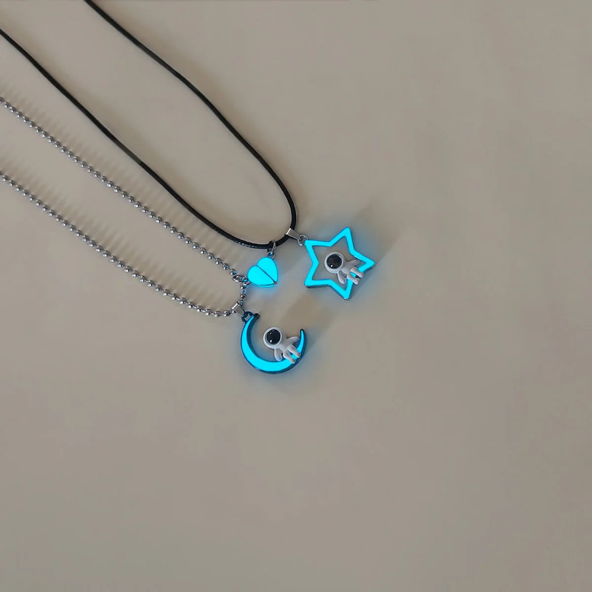 Heart Moon Projector Astronaut Steel Bead Chain Leather Rope Night Glow Couple Necklace Space Theme Accessory